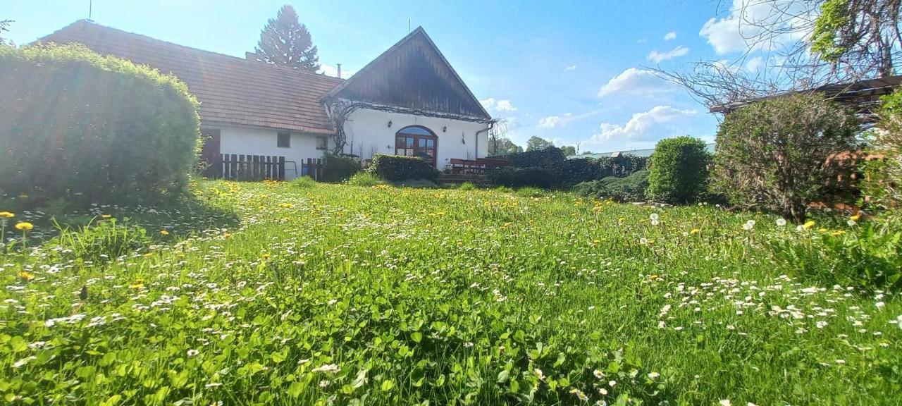 Penzion Merlin Cesky Krumlov Bagian luar foto